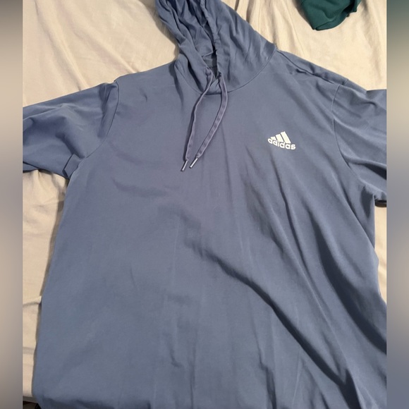 Adidas pullover - Picture 1 of 3